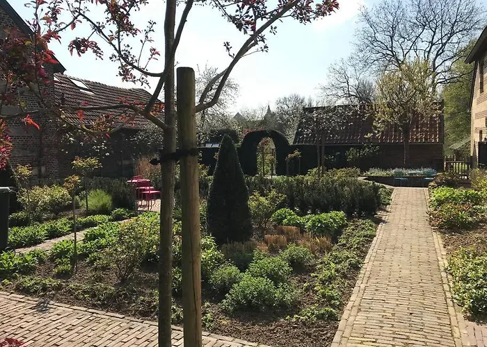 度假居 Vakantiewoning Hof7tien90 *