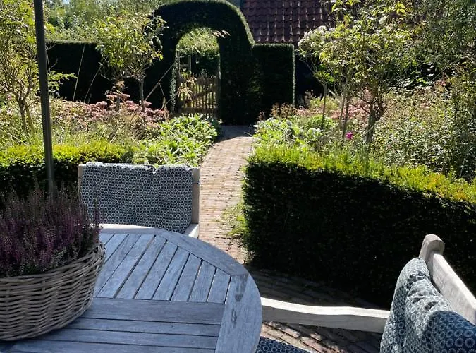 Vakantiewoning Hof7tien90 度假居 *